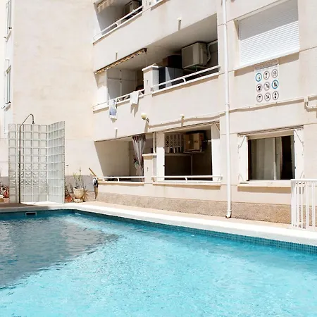 Modern And Cozy Just Steps From Locos