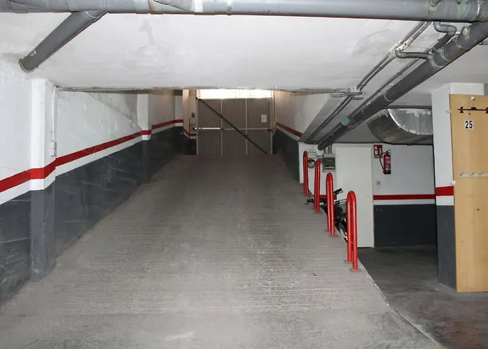 Modern And Cozy Just Steps From Locos Daire *