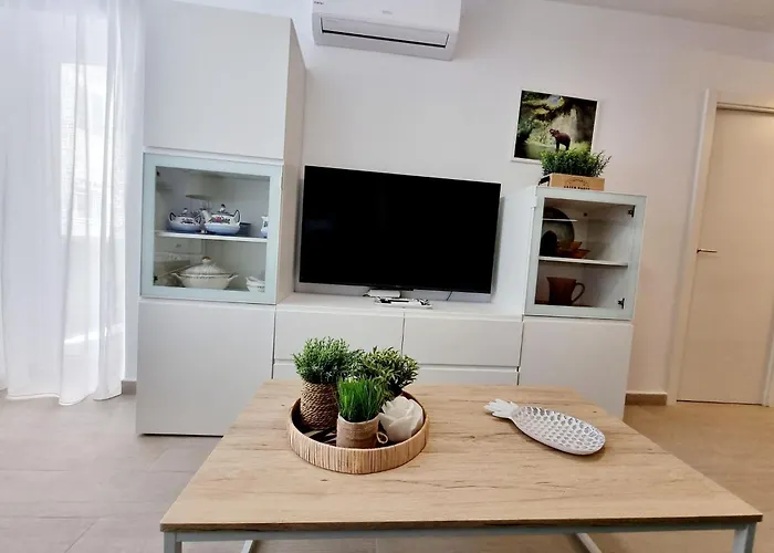 Daire Modern And Cozy Just Steps From Locos Torrevieja