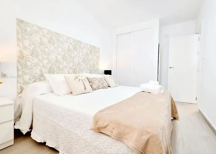 Apartment Modern And Cozy Just Steps From Locos Torrevieja